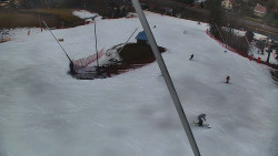 Spodní část sjezdovky skiareálu Karolinka