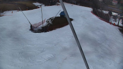 Spodní část sjezdovky skiareálu Karolinka