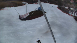 Spodní část sjezdovky skiareálu Karolinka