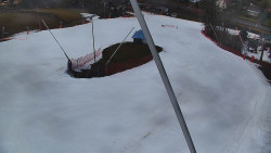 Spodní část sjezdovky skiareálu Karolinka