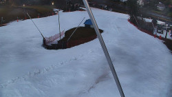 Spodní část sjezdovky skiareálu Karolinka