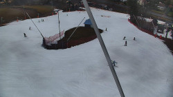 Spodní část sjezdovky skiareálu Karolinka