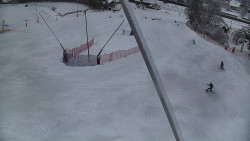 Spodní část sjezdovky skiareálu Karolinka