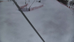 Spodní část sjezdovky skiareálu Karolinka