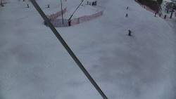 Spodní část sjezdovky skiareálu Karolinka