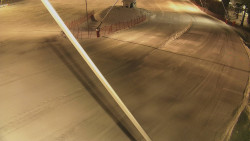 Spodní část sjezdovky skiareálu Karolinka