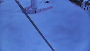 Skiareál Karolinka  - Spodní část sjezdovky skiareálu Karolinka - 19.2.2026 v 06:46