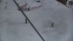 Spodní část sjezdovky skiareálu Karolinka