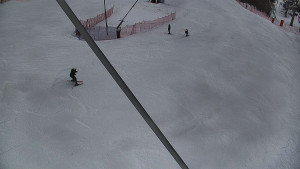 Skiareál Karolinka  - Spodní část sjezdovky skiareálu Karolinka - 19.2.2026 v 15:32