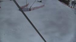 Spodní část sjezdovky skiareálu Karolinka