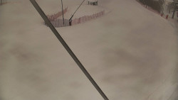 Spodní část sjezdovky skiareálu Karolinka