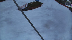 Spodní část sjezdovky skiareálu Karolinka