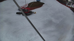 Spodní část sjezdovky skiareálu Karolinka