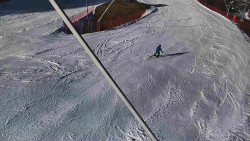 Spodní část sjezdovky skiareálu Karolinka