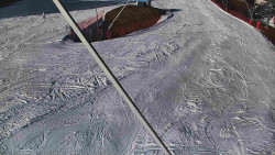 Spodní část sjezdovky skiareálu Karolinka