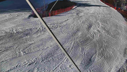 Spodní část sjezdovky skiareálu Karolinka