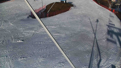 Spodní část sjezdovky skiareálu Karolinka