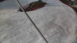 Spodní část sjezdovky skiareálu Karolinka