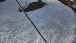 Spodní část sjezdovky skiareálu Karolinka