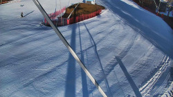 Spodní část sjezdovky skiareálu Karolinka