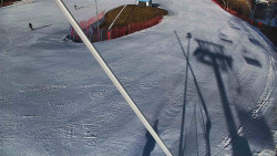 Spodní část sjezdovky skiareálu Karolinka