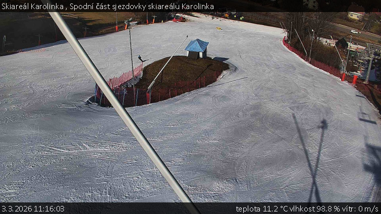 Skiareál Karolinka  - Spodní část sjezdovky skiareálu Karolinka - 3.3.2026 v 11:16