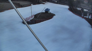 Skiareál Karolinka  - Spodní část sjezdovky skiareálu Karolinka - 4.3.2026 v 07:32