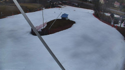 Spodní část sjezdovky skiareálu Karolinka