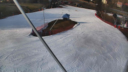 Spodní část sjezdovky skiareálu Karolinka