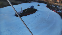 Spodní část sjezdovky skiareálu Karolinka