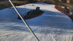 Spodní část sjezdovky skiareálu Karolinka