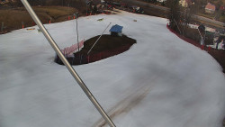 Spodní část sjezdovky skiareálu Karolinka