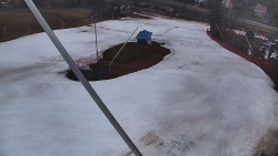 Spodní část sjezdovky skiareálu Karolinka