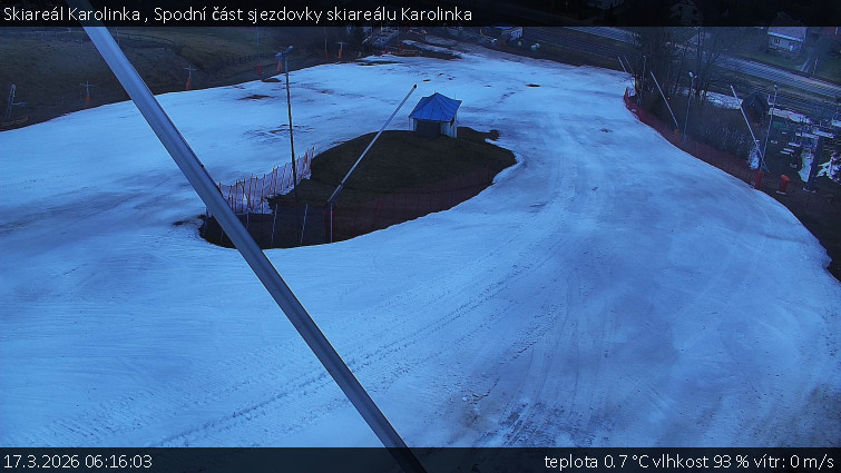 Skiareál Karolinka  - Spodní část sjezdovky skiareálu Karolinka - 17.3.2026 v 06:16