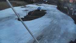 Spodní část sjezdovky skiareálu Karolinka