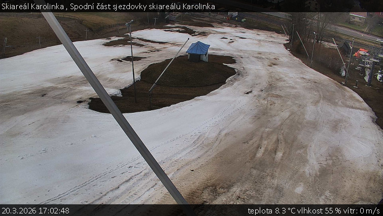 Skiareál Karolinka  - Spodní část sjezdovky skiareálu Karolinka - 20.3.2026 v 17:02