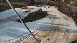 Spodní část sjezdovky skiareálu Karolinka