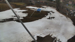 Spodní část sjezdovky skiareálu Karolinka