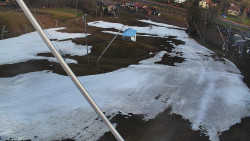 Spodní část sjezdovky skiareálu Karolinka