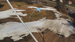 Spodní část sjezdovky skiareálu Karolinka