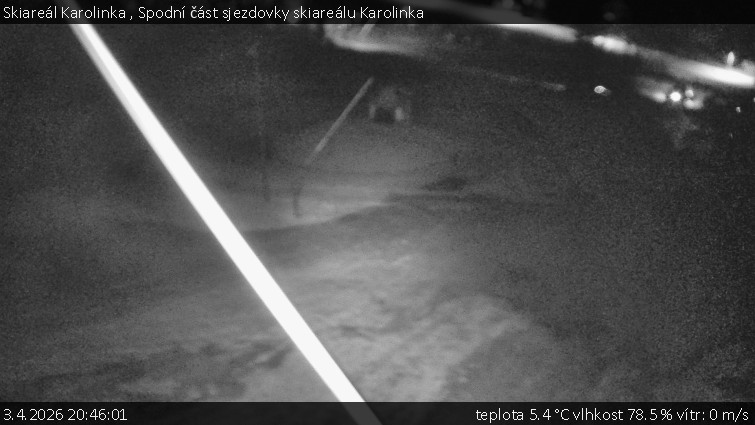 Skiareál Karolinka  - Spodní část sjezdovky skiareálu Karolinka - 3.4.2026 v 20:46