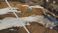 Spodní část sjezdovky skiareálu Karolinka