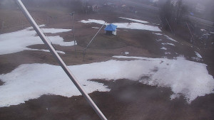 Skiareál Karolinka  - Spodní část sjezdovky skiareálu Karolinka - 5.4.2026 v 06:32