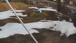 Spodní část sjezdovky skiareálu Karolinka