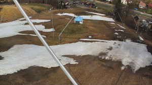 Skiareál Karolinka  - Spodní část sjezdovky skiareálu Karolinka - 5.4.2026 v 10:46