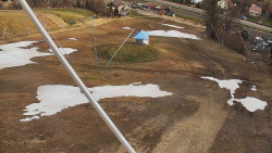 Spodní část sjezdovky skiareálu Karolinka