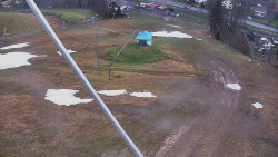 Spodní část sjezdovky skiareálu Karolinka