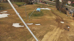 Spodní část sjezdovky skiareálu Karolinka