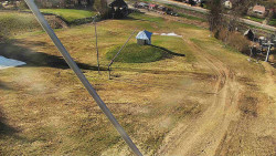 Spodní část sjezdovky skiareálu Karolinka