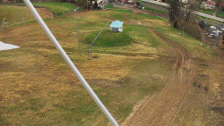 Spodní část sjezdovky skiareálu Karolinka